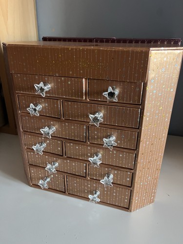 Charlotte tilbury gold bespoke - charlotte,